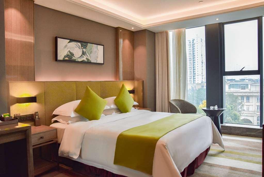 Leshan Ramada Hotel Ruang foto